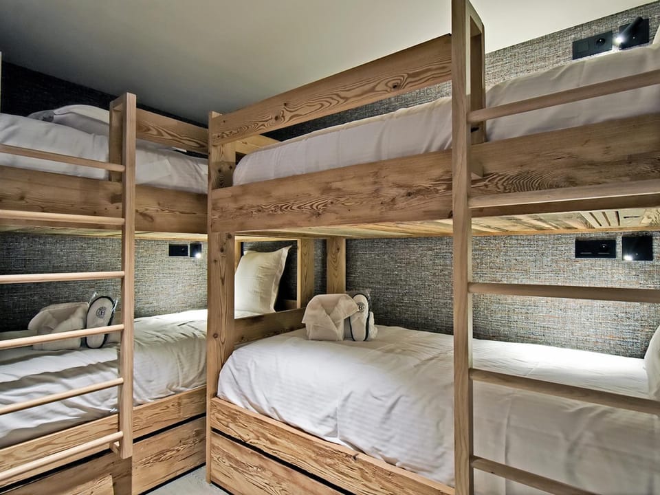 Luxueux Appartement avec Spa, Hammam et Sauna aux Allues - FR-1-613-56 Apartment in Les Allues