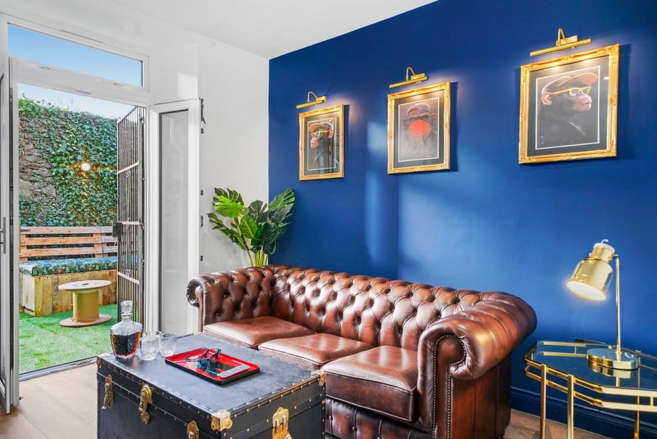 Living room, Seating area, Garden view