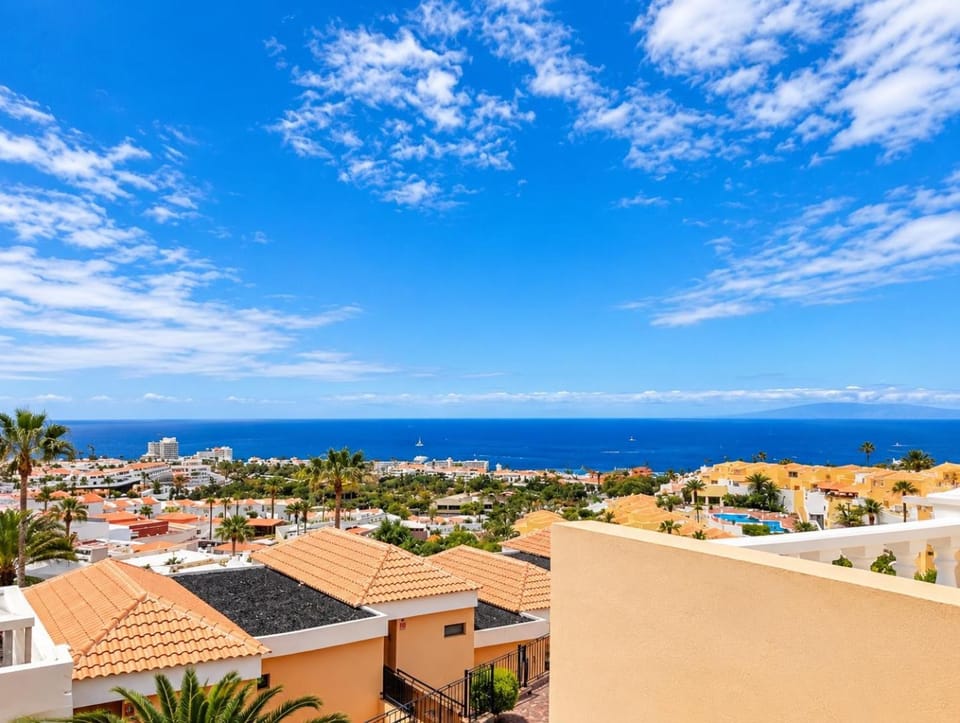 Paradise Court Apartment in Costa Adeje