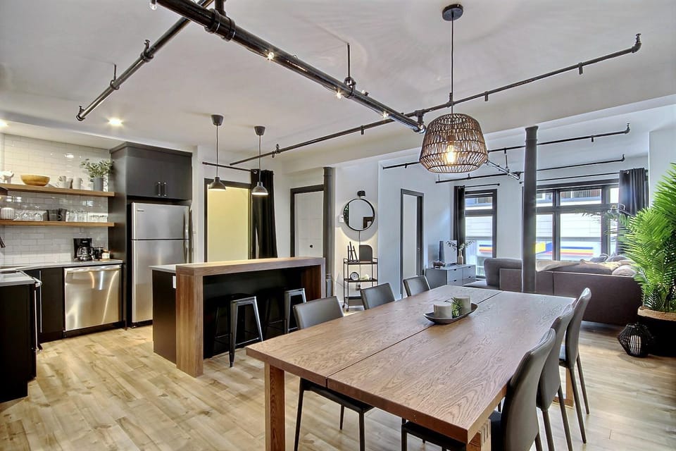 Living room, Dining area