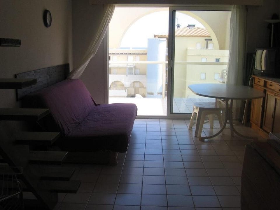 T2 mezzanine avec terrasse, parking privé à Sète - FR-1-472-108 Apartment in Occitanie