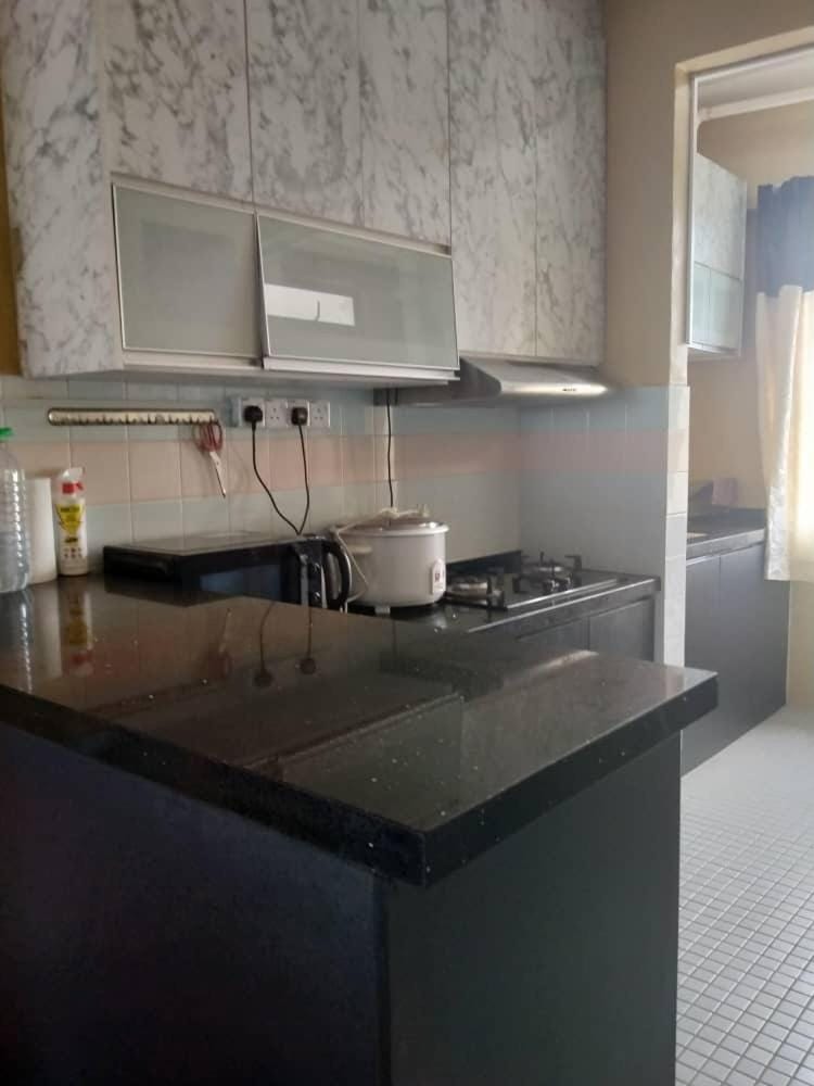 Kitchen or kitchenette, Communal kitchen
