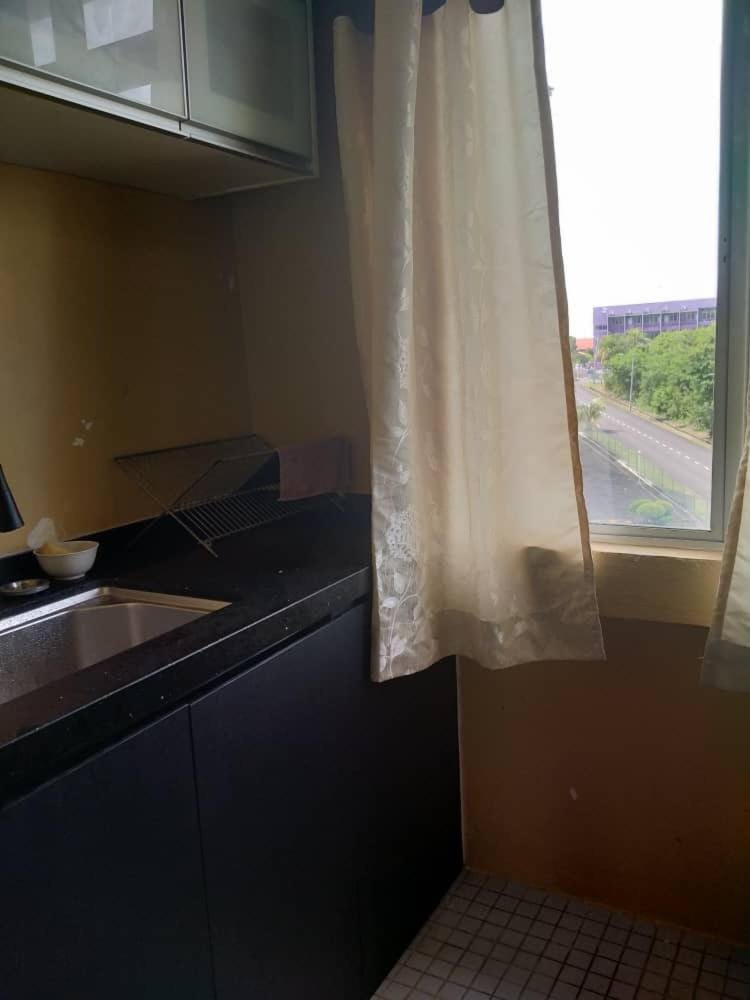 Kitchen or kitchenette, Communal kitchen, Garden view