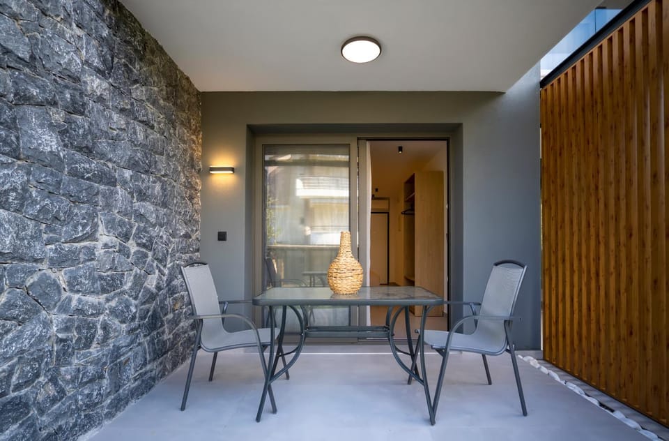 Balcony/Terrace, Dining area