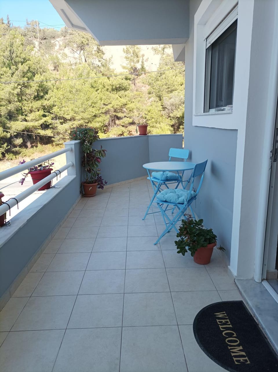 Home Away From Home Apartment in Ialysos