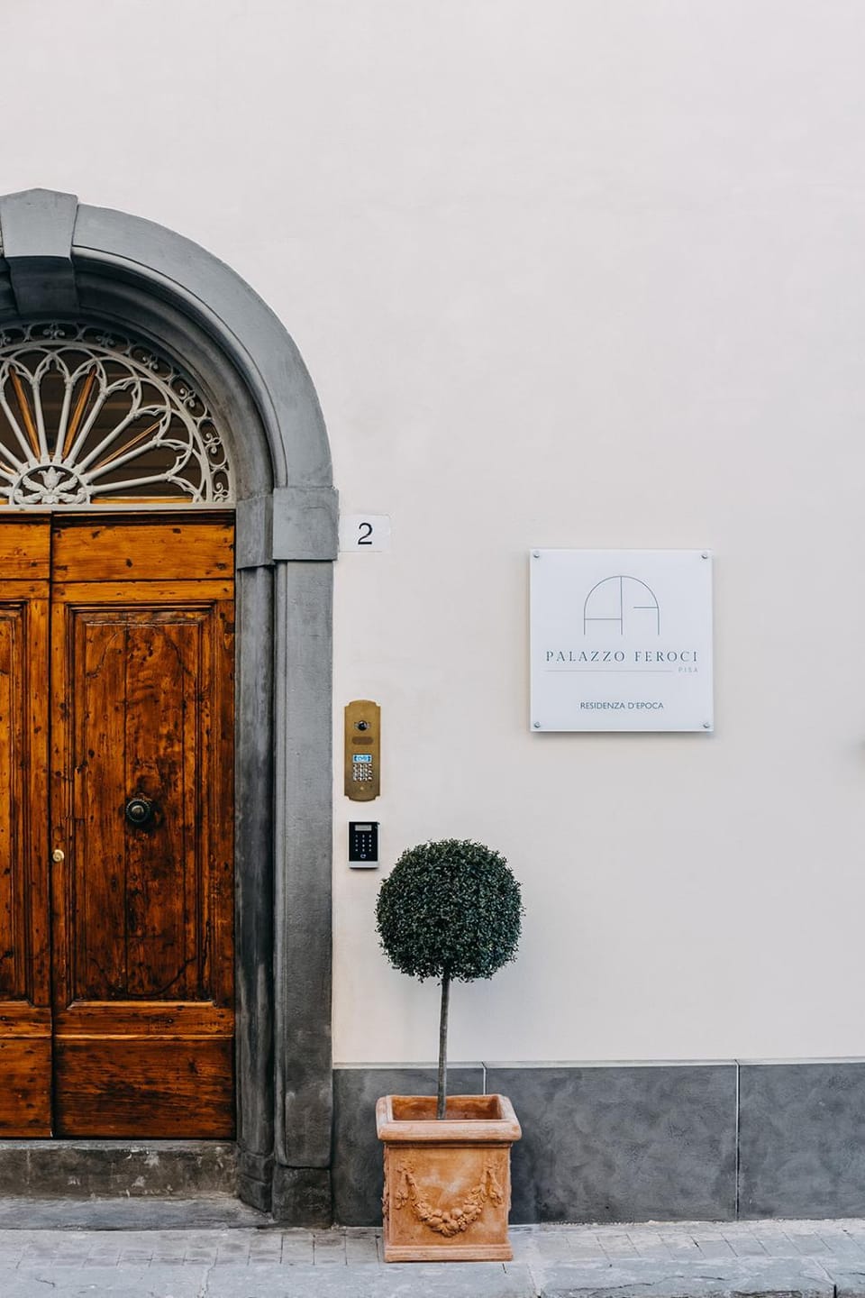 Facade/entrance, Property logo or sign