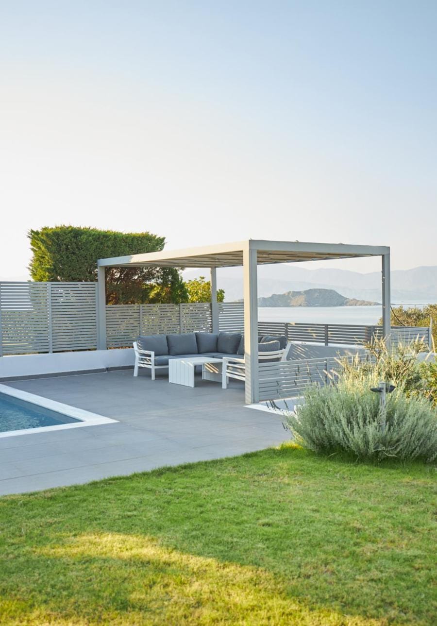 Patio, Day, Natural landscape, Garden, Garden view, Pool view, Sea view, Swimming pool, sunbed