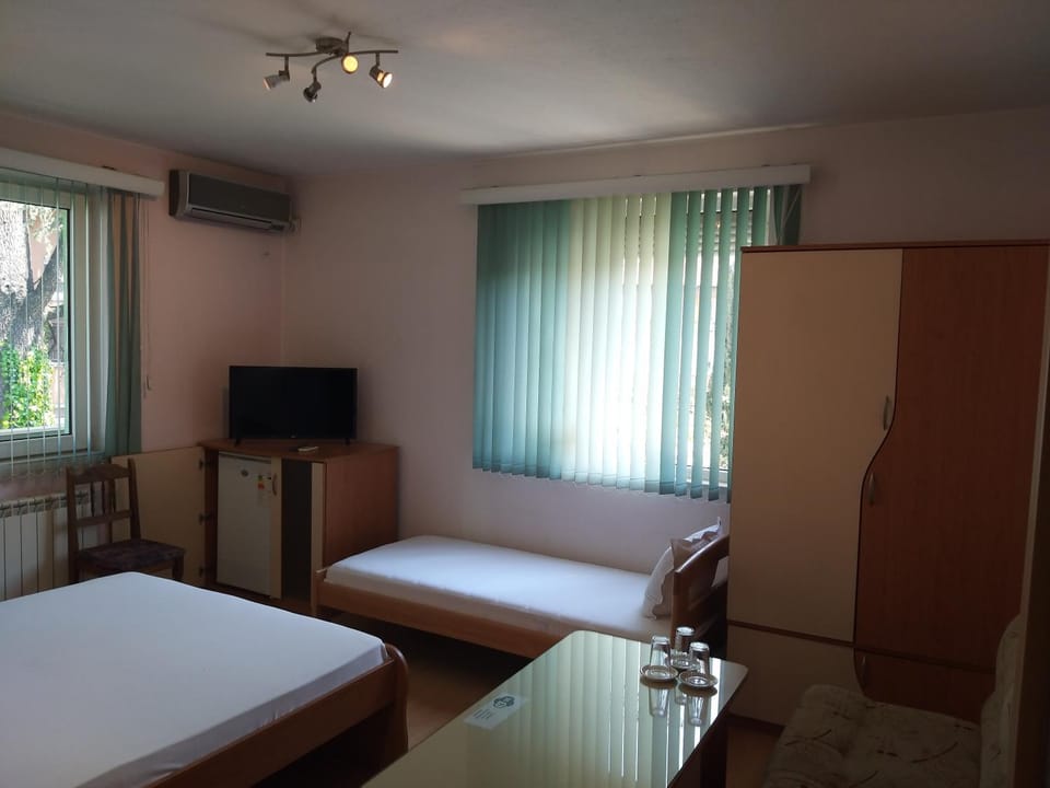 Hotel Tsarevets Hotel in Plovdiv Province