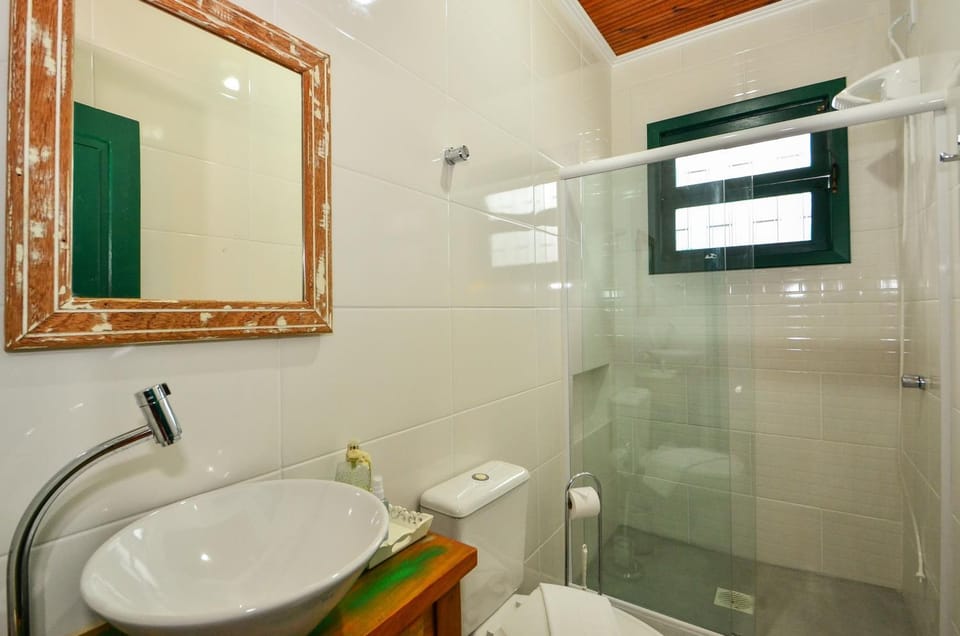 Recanto Manezinho: Frente Mar, PontadasCanas N1793 Villa in Florianopolis
