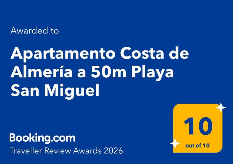 Apartamento a 50 m del mar con aire acondicionado y WiFi, Ideal familias,parejas Apartment in Almería