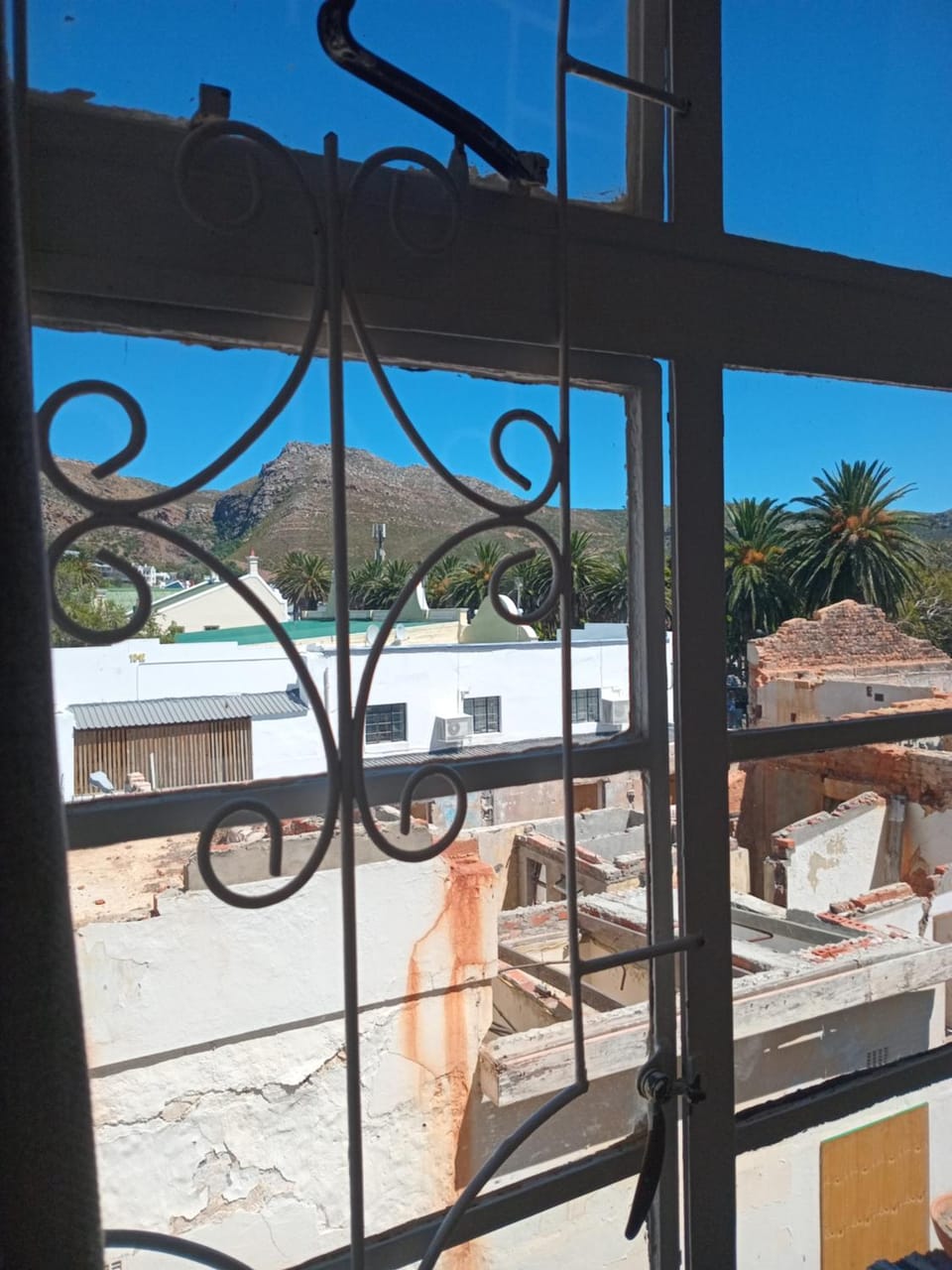 Cozy room in the Heart of Simon's Town Inn in Cape Town
