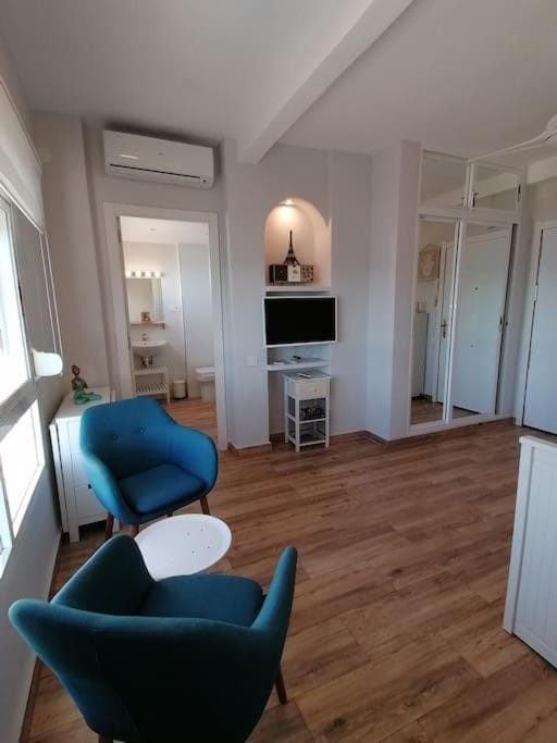 Studio La Vie est Belle Apartment in Sitio de Calahonda