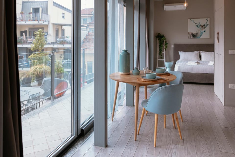 Balcony/Terrace, Photo of the whole room