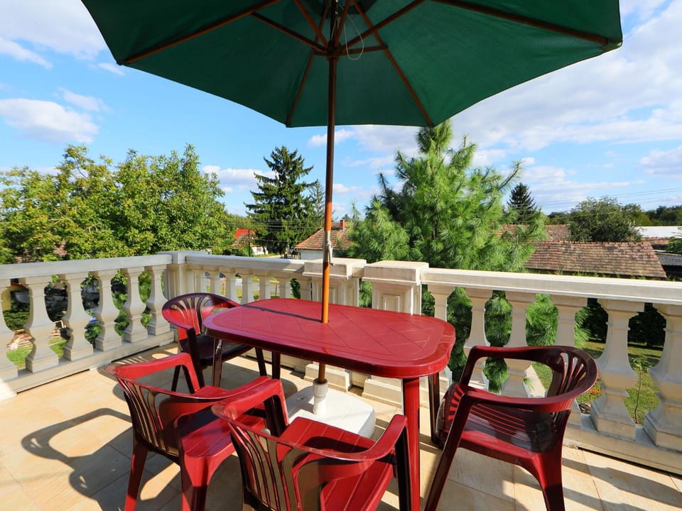 Apartment Elisabeta 02 by Interhome Apartment in Balatonszárszó
