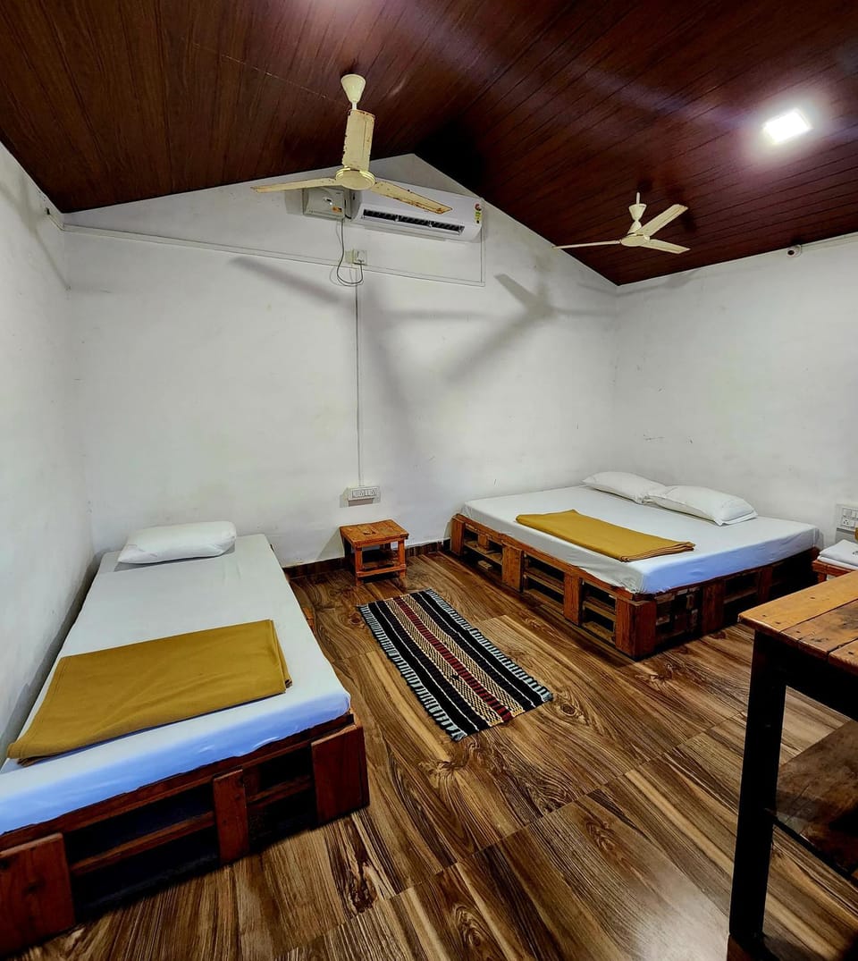 The Coco Leaf Cafe Hotel in Karnataka