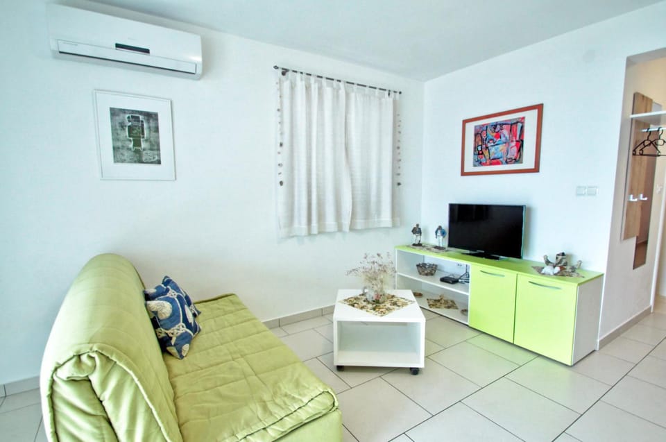 Seashell Vinjerac Apartment in Zadar County