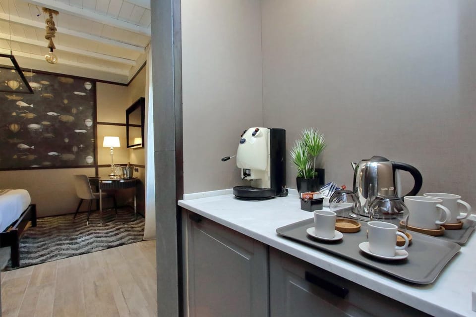 Coffee/tea facilities, Photo of the whole room, Bedroom