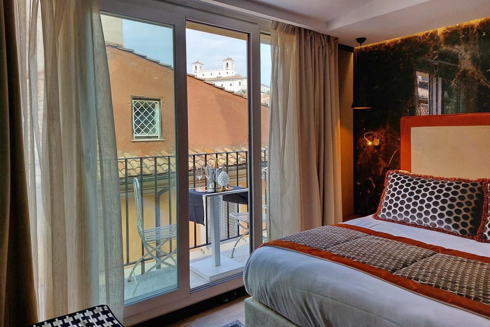 Bed, View (from property/room), Balcony/Terrace, Photo of the whole room, Bedroom