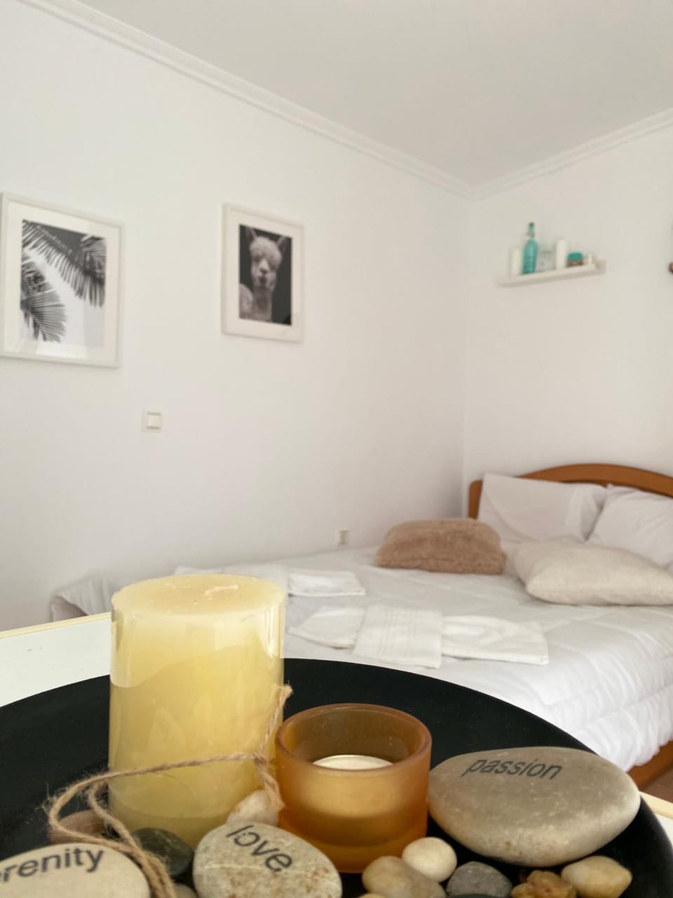 Bed, Bedroom, Breakfast