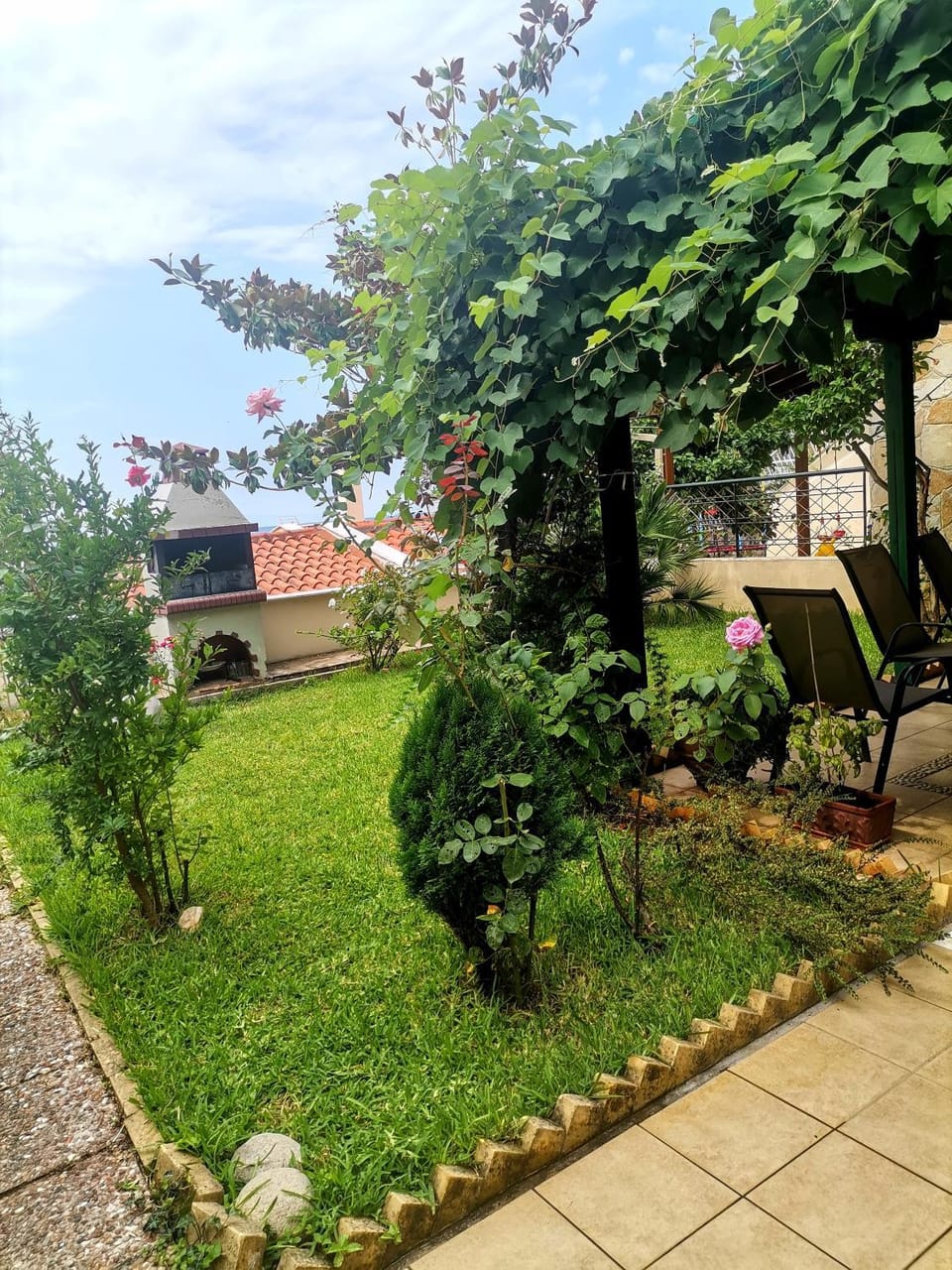 Aiolos Home House in Halkidiki