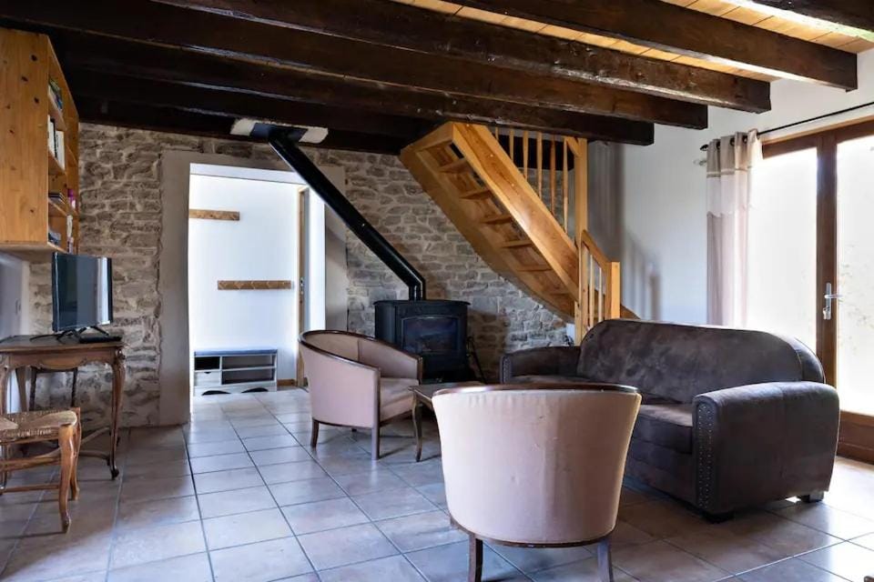 Charmant gîte Bourguignon House in Bourgogne-Franche-Comté