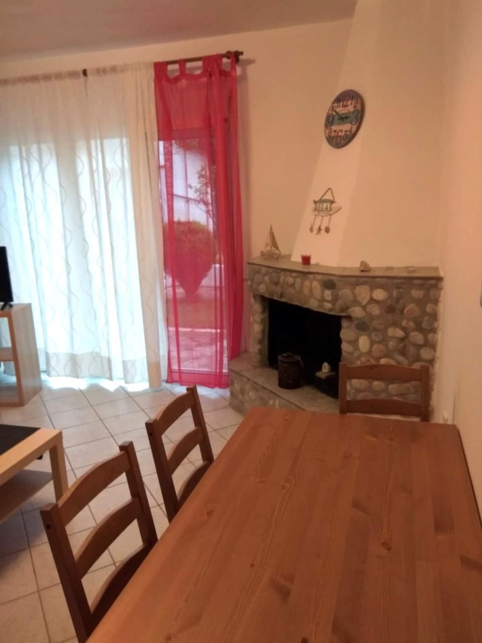 Garden, Garden, Seating area, Dining area, Garden view, flat iron