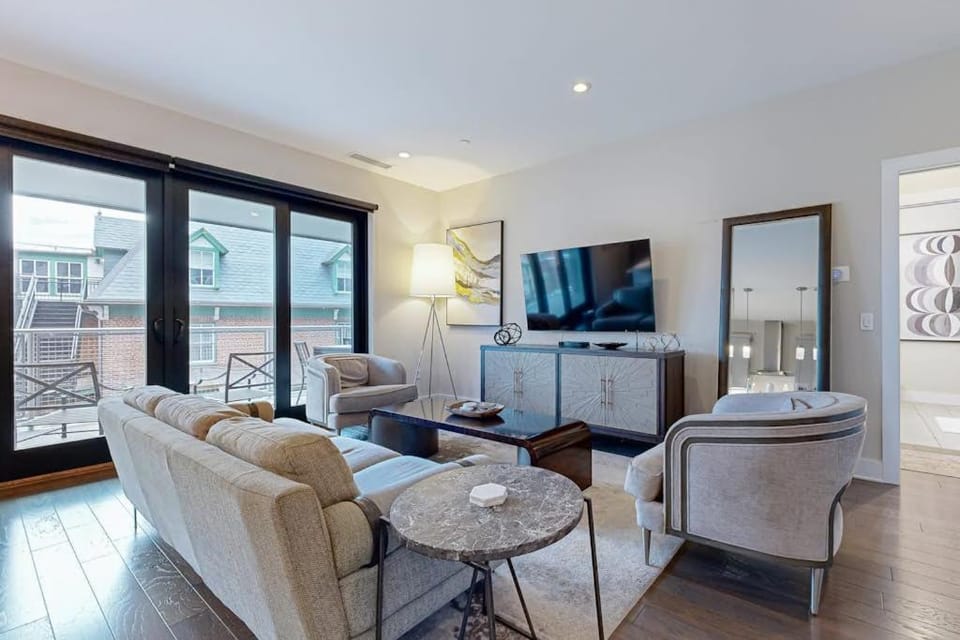 Suite Spot House in Asheville
