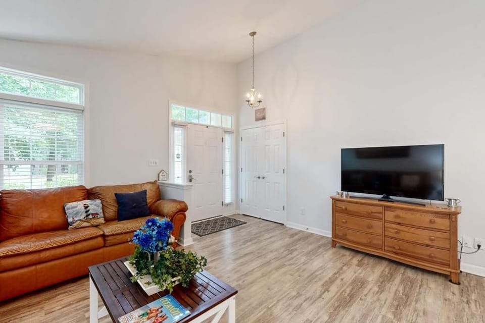 Coral Shells House in Ocean Pines