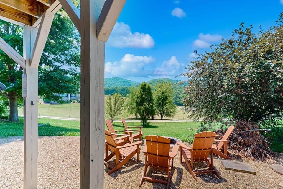 Storybook Escape House in Buncombe County