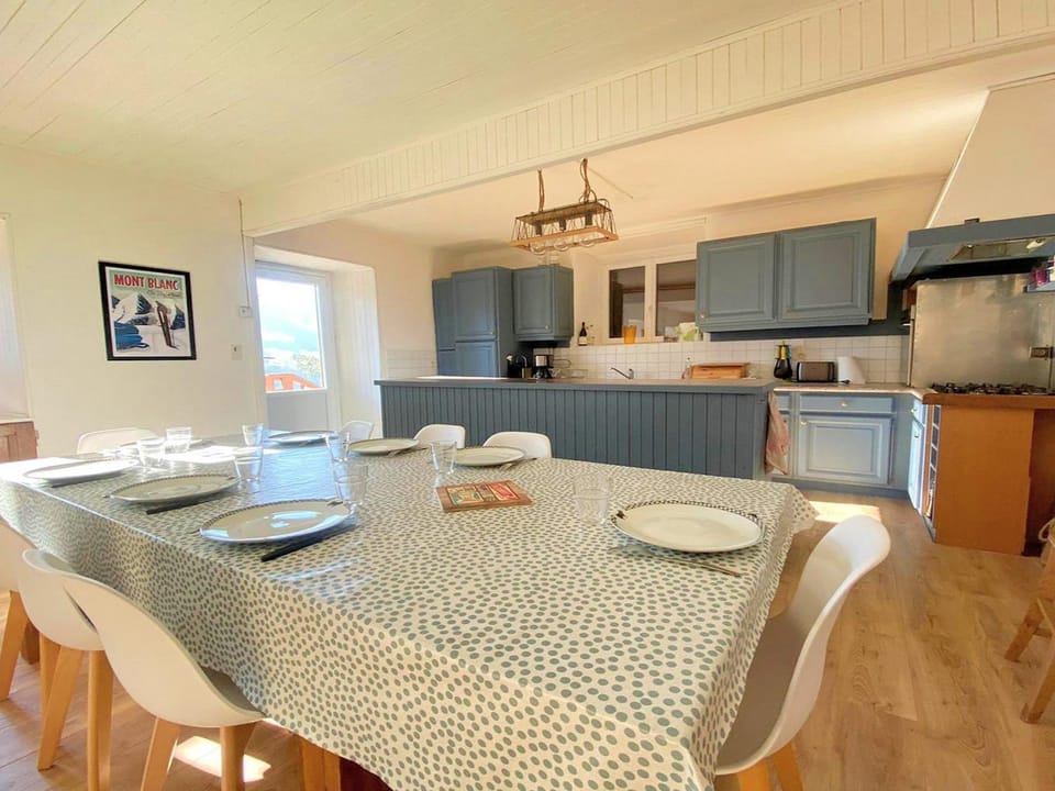 Appartement pour 14 pers, rénové, animaux acceptés, parking - FR-1-624-92 Apartment in Samoëns