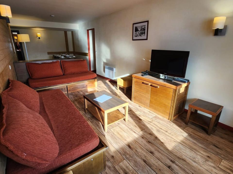 Avoriaz: Grand appartement 4 pièces 8 pers, vue sur domaine skiable, wifi - FR-1-633-43 Apartment in Avoriaz