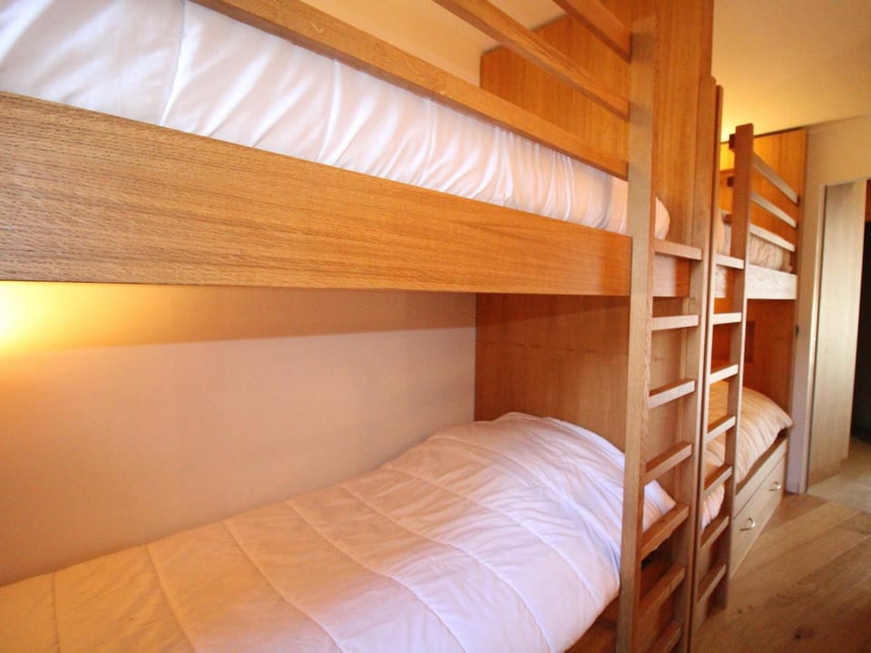 Appartement rénové 4 pièces, 8 pers, balcon sud, Avoriaz, WiFi - FR-1-633-44 Apartment in Avoriaz