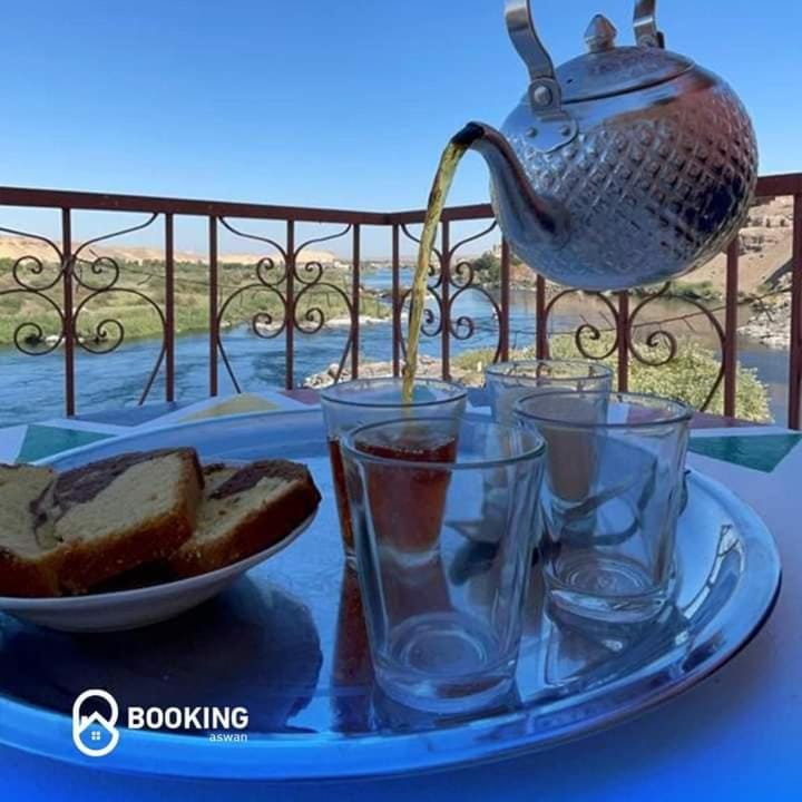 Restaurant/places to eat, Natural landscape, Food and drinks, Breakfast, Breakfast, Continental breakfast