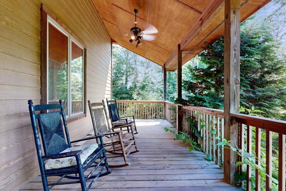 Rhymer Haven House in Buncombe County