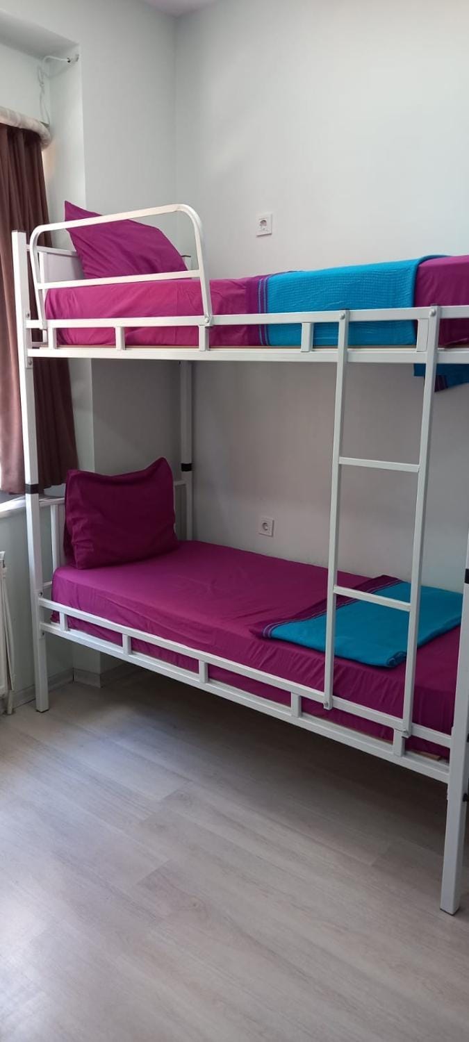 bunk bed