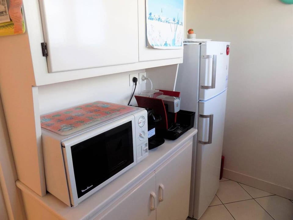 Coffee/tea facilities, Kitchen or kitchenette, minibar