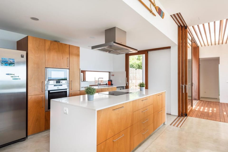Property building, Kitchen or kitchenette, Living room