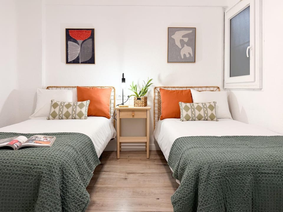 Modern 2 bedroom apartment close to city center Apartment in Alicante