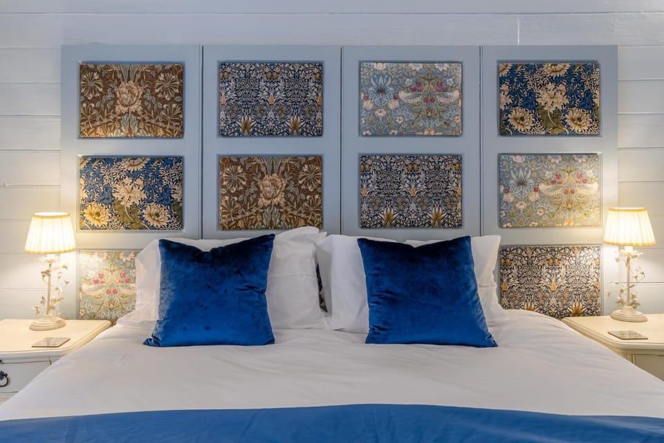 Decorative detail, Decorative detail, Bedroom