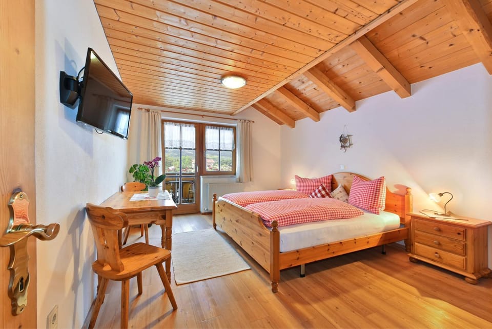 Property building, Living room, Bedroom