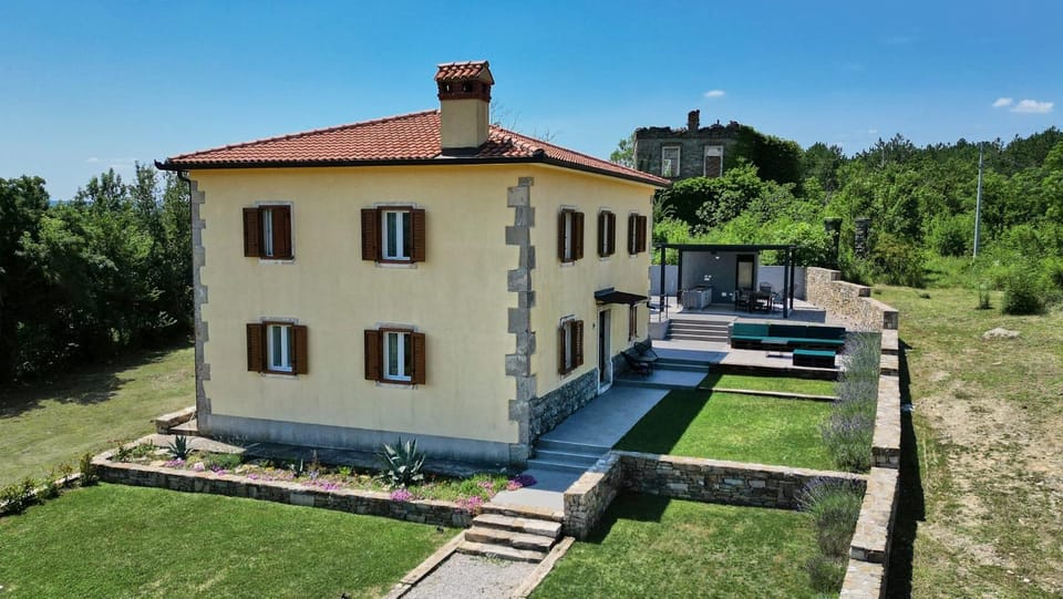Villa Telma in Kostrčani - Haus für 8-10 Personen Villa in Istria County