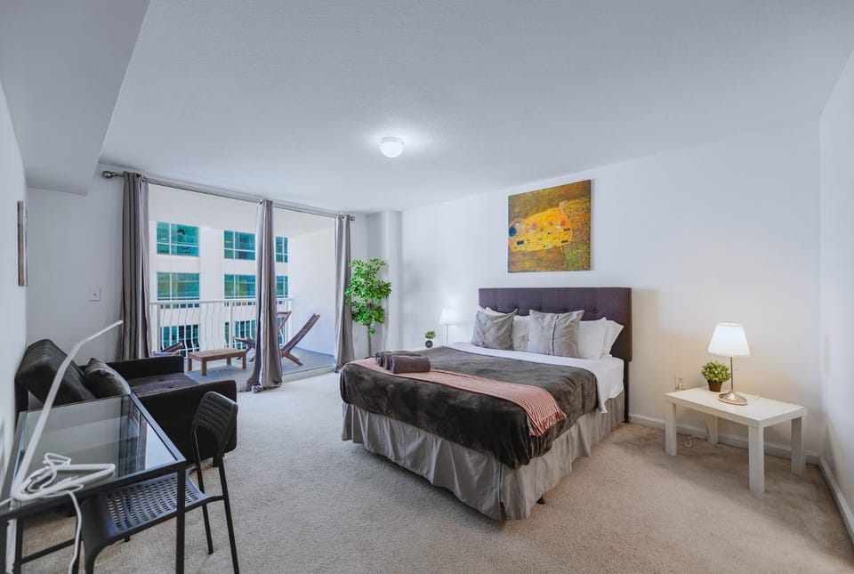 Bed, Bedroom
