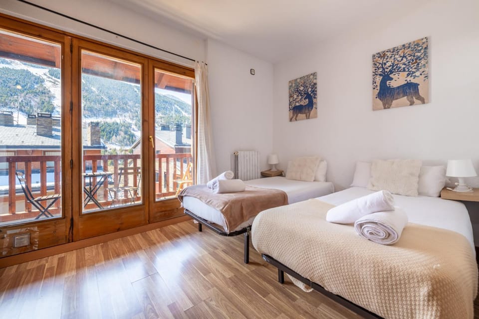 Bed, Balcony/Terrace, Photo of the whole room