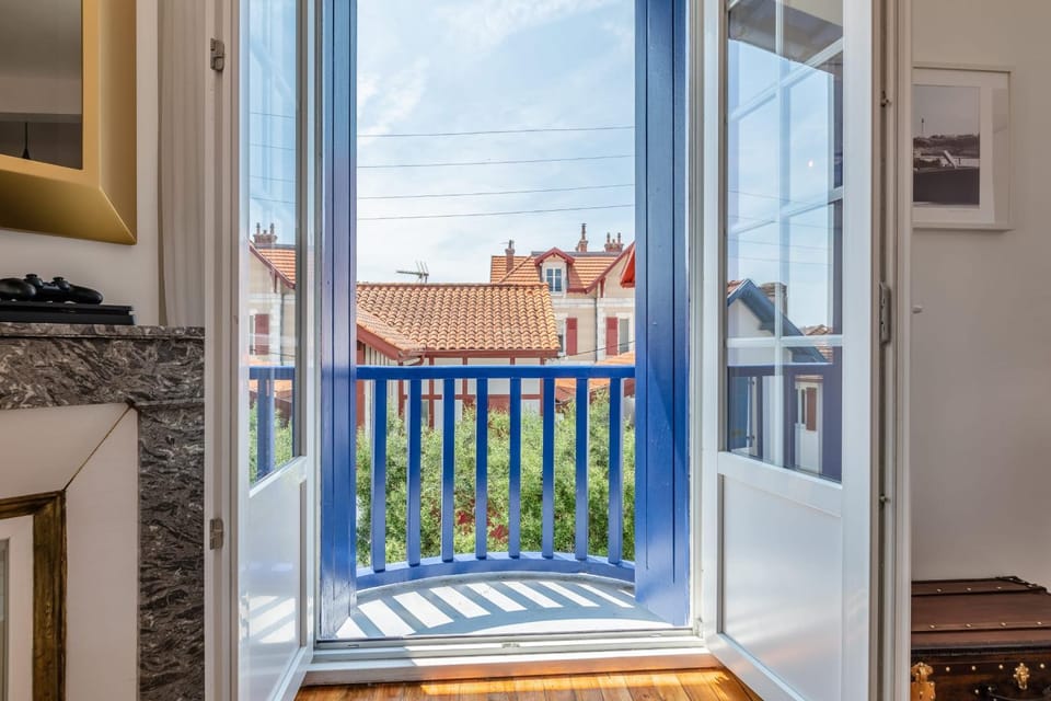 View (from property/room), Balcony/Terrace