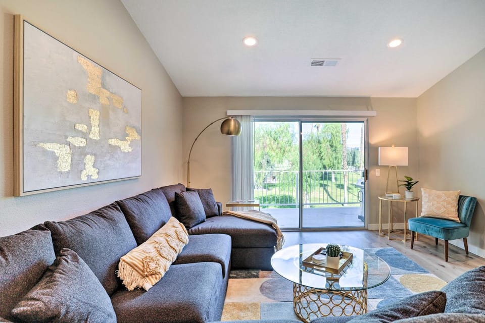 Chic Palm Desert Condo w/ Resort-Style Amenities! House in Palm Desert