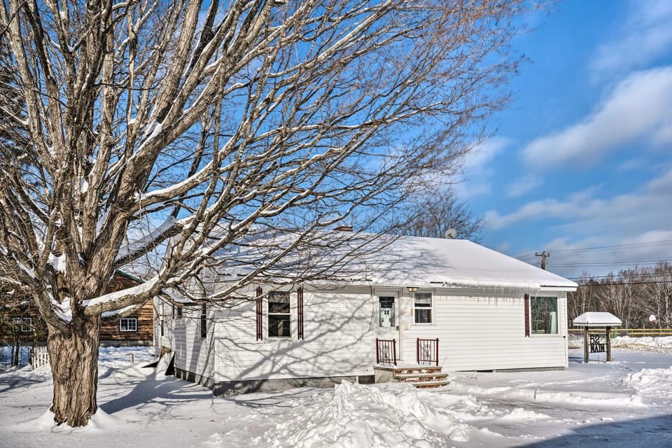 Andover House w/ Private Yard & ATV Trail Access! House in New Hampshire
