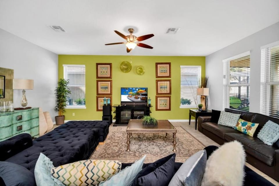 Cozy St Patrick Pool & Spa Home House in Four Corners
