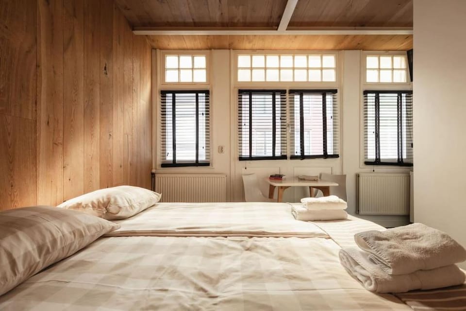 New! Private Authentic Apartment In City Centre! Apartment in Amsterdam