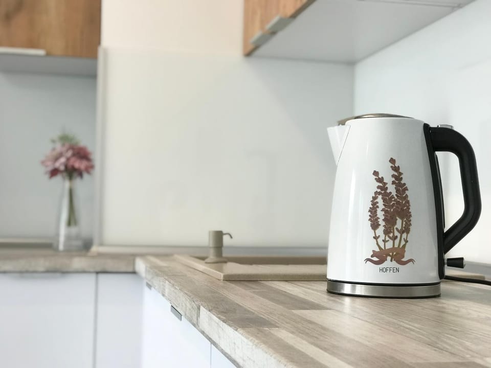 Coffee/tea facilities, Kitchen or kitchenette, Drinks
