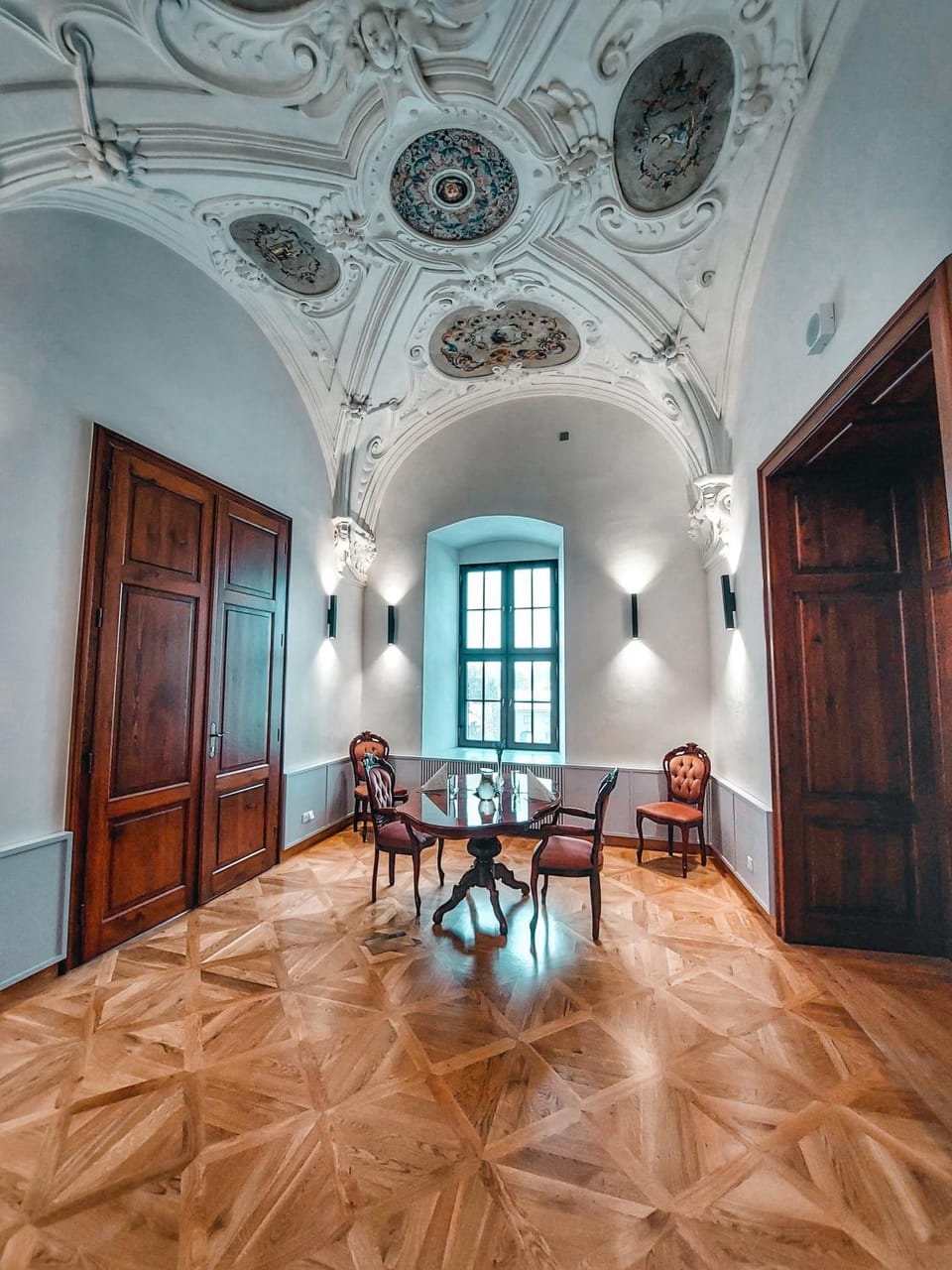 Seating area